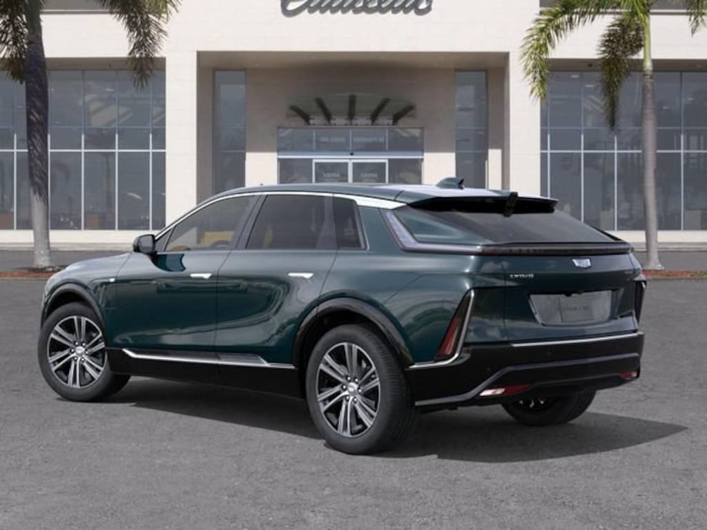 New 2026 CADILLAC LYRIQ Luxury SUV
