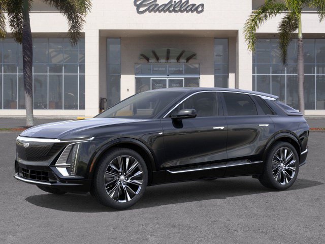 New 2026 CADILLAC LYRIQ Signature Luxury SUV