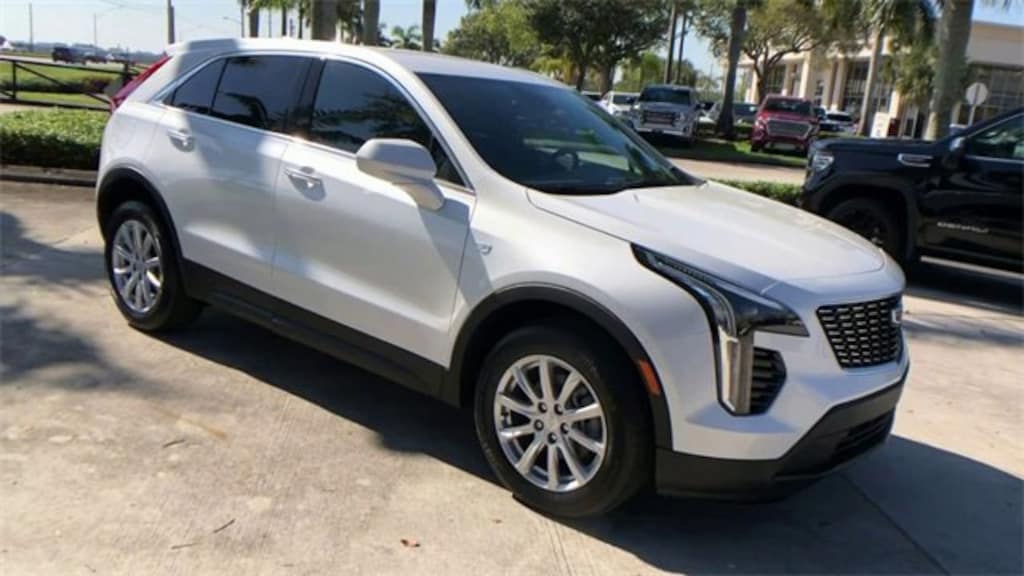 Used 2023 CADILLAC XT4 Luxury SUV