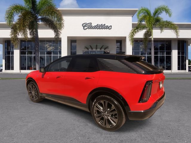 2025 Cadillac OPTIQ Sport 2 - Photo 10