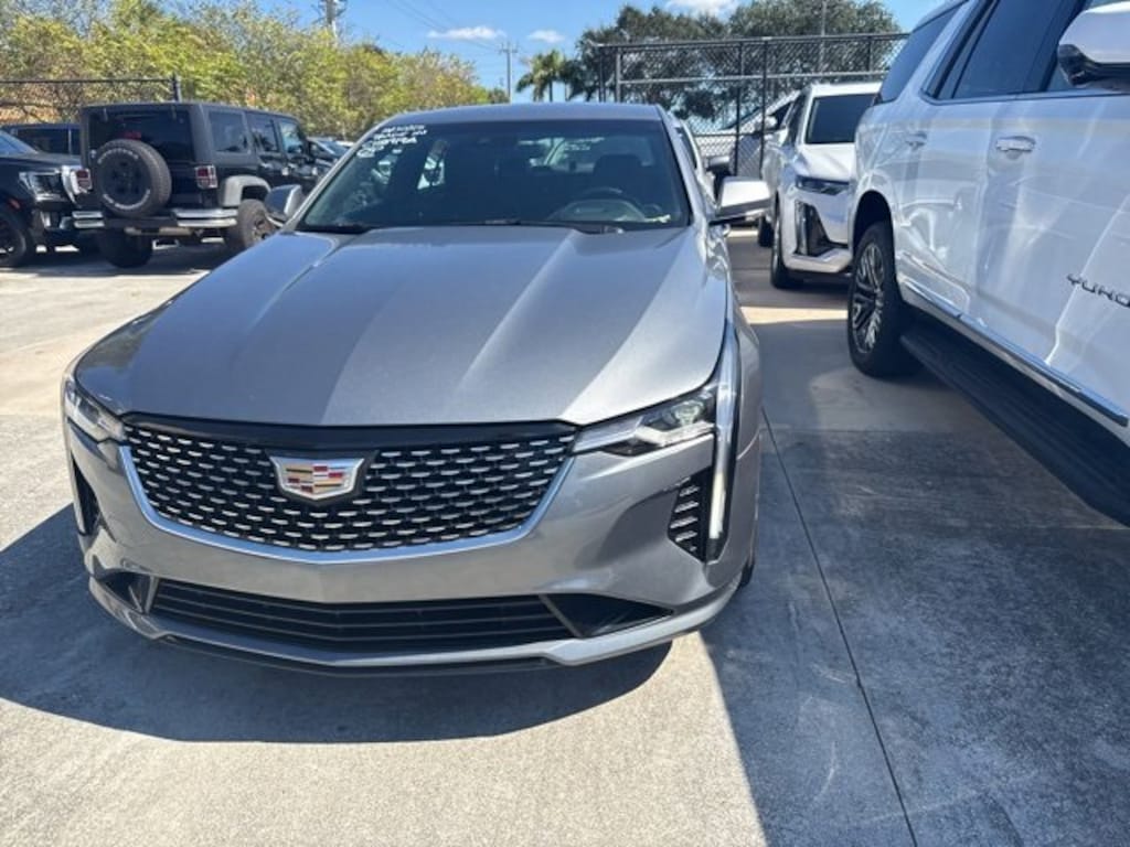 Used 2021 CADILLAC CT4 Luxury Car