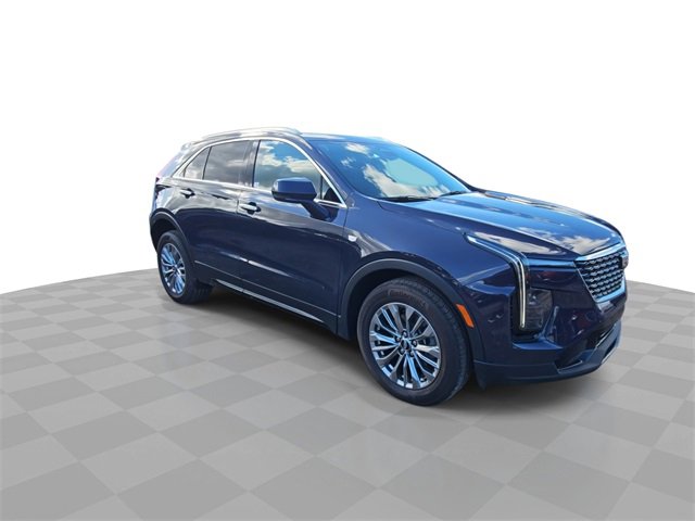 2024 Cadillac XT4 Premium Luxury photo 2