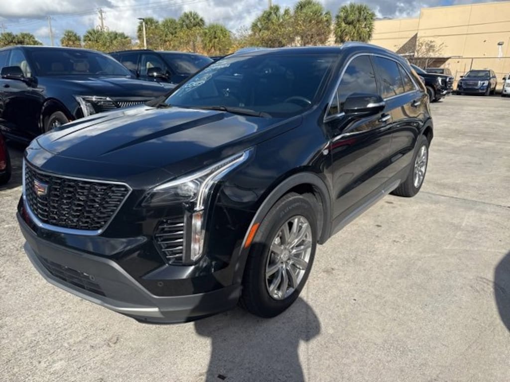 Used 2021 CADILLAC XT4 Premium Luxury SUV