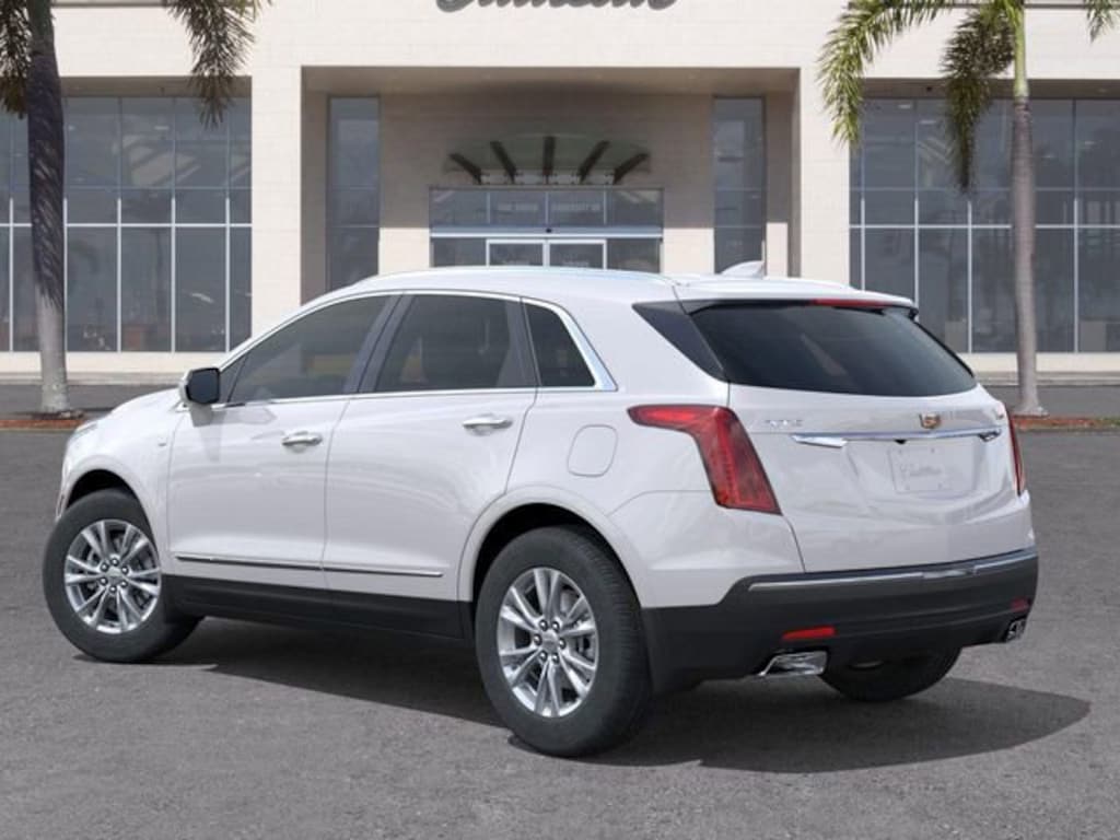 New 2026 CADILLAC XT5 Luxury SUV
