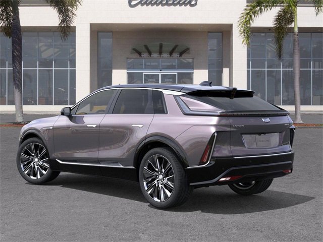 2026 Cadillac Lyriq Luxury photo 3