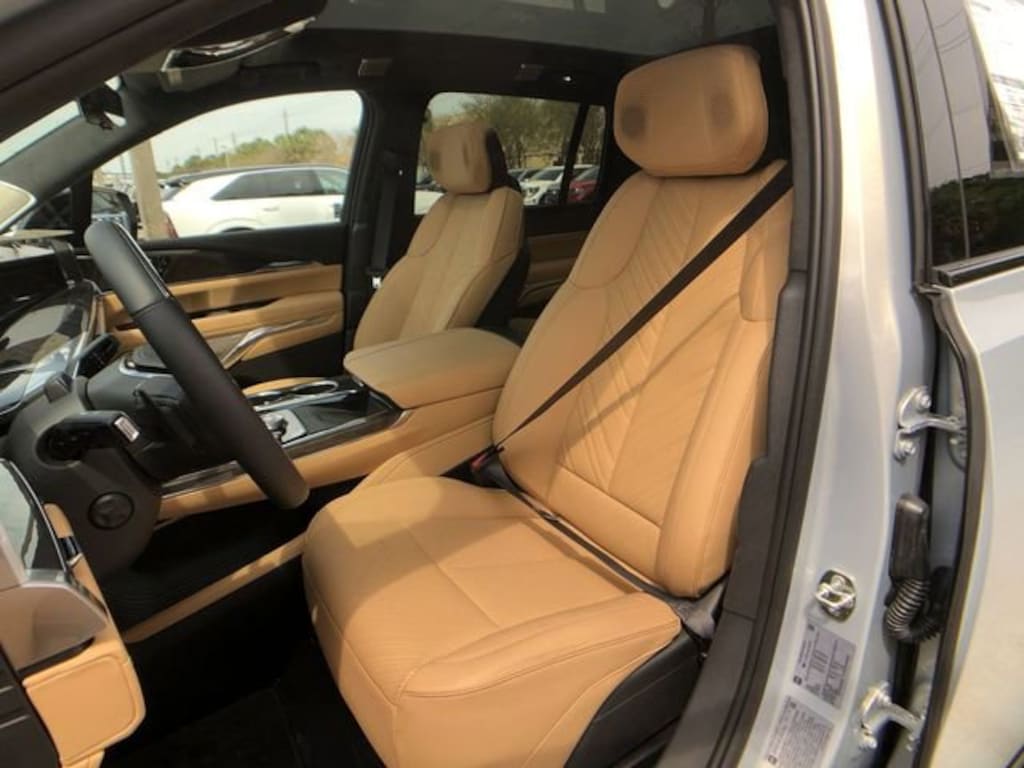 New 2025 CADILLAC ESCALADE IQ Luxury 2 SUV