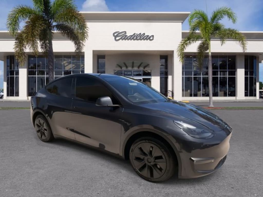Certified 2024 Tesla Model Y Long Range SUV