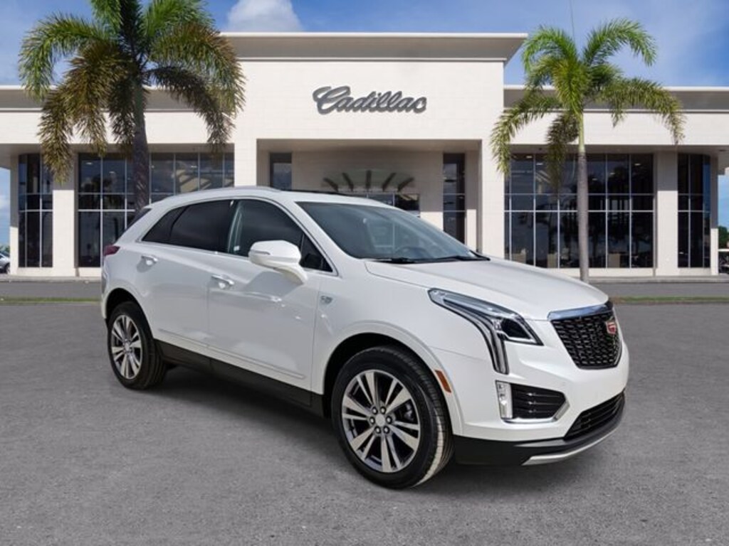 New 2025 Cadillac XT5 Premium Luxury SUV