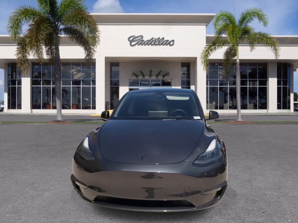 Certified 2024 Tesla Model Y Long Range SUV