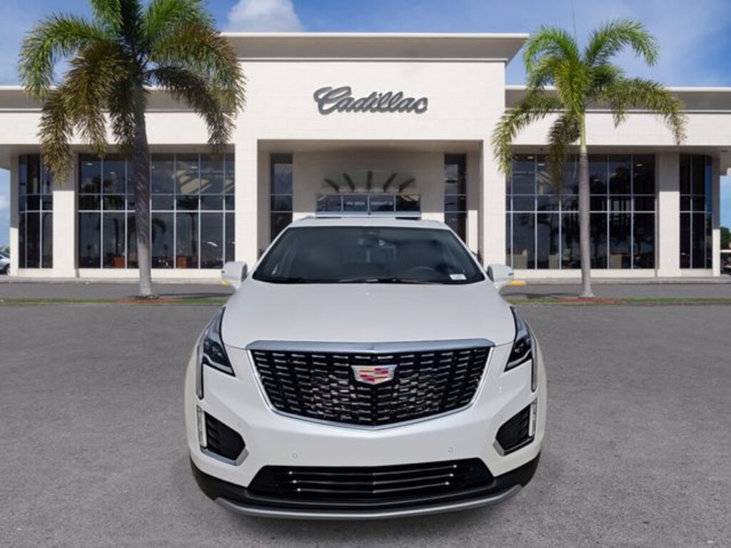 New 2025 Cadillac XT5 Premium Luxury SUV