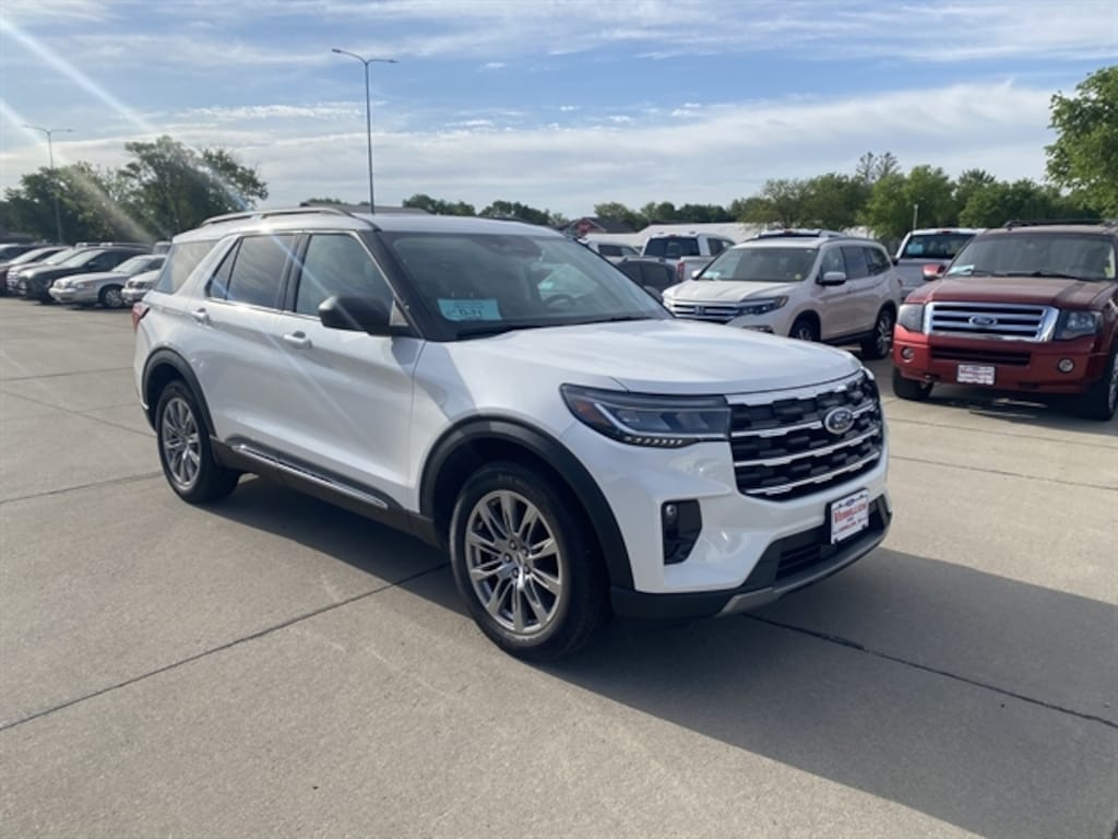 Certified 2025 Ford Explorer Active SUV