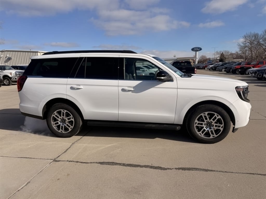 Used 2025 Ford Expedition Active SUV