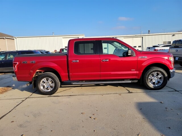 2016 Ford F-150 XLT photo 2