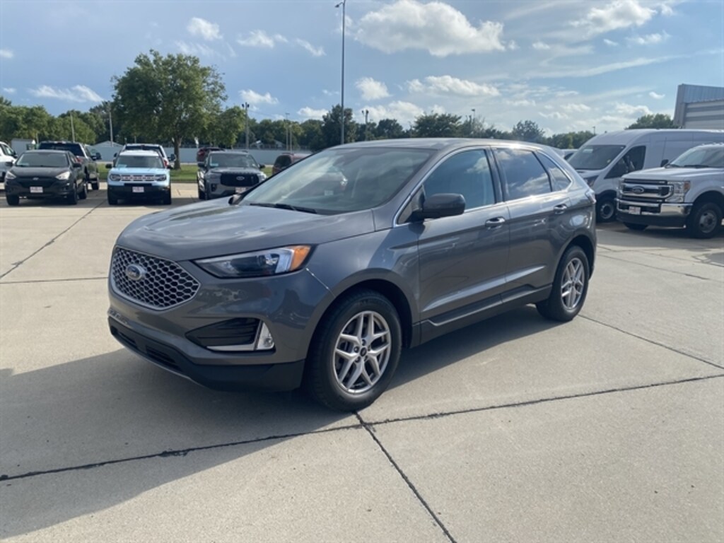Used 2023 Ford Edge SEL SUV