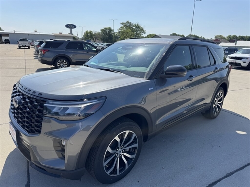 New 2026 Ford Explorer ST-Line SUV