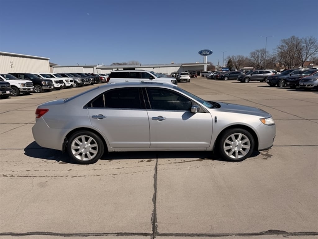 Used 2010 Lincoln MKZ Base Sedan