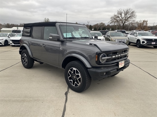 2024 Ford Bronco Outer Banks SUV