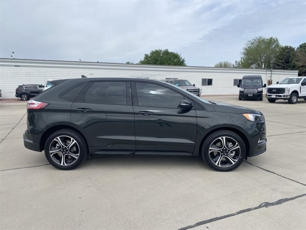 Used 2023 Ford Edge ST SUV
