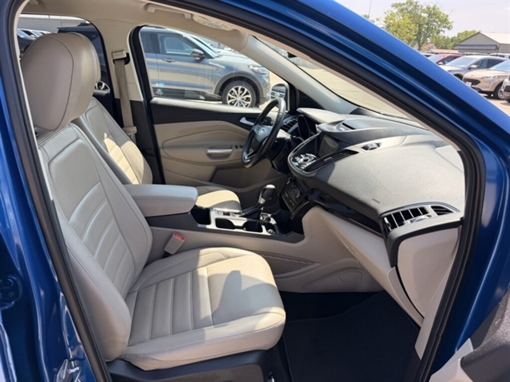 Used 2017 Ford Escape Titanium SUV