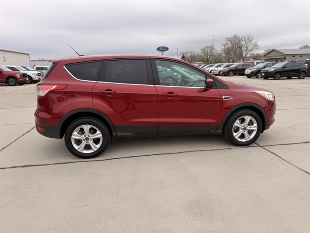 Used 2015 Ford Escape SE with VIN 1FMCU9GX0FUA43405 for sale in Vermillion, SD