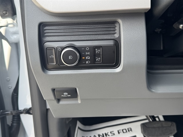 2026 Ford F-350 Super Duty XL - Photo 10