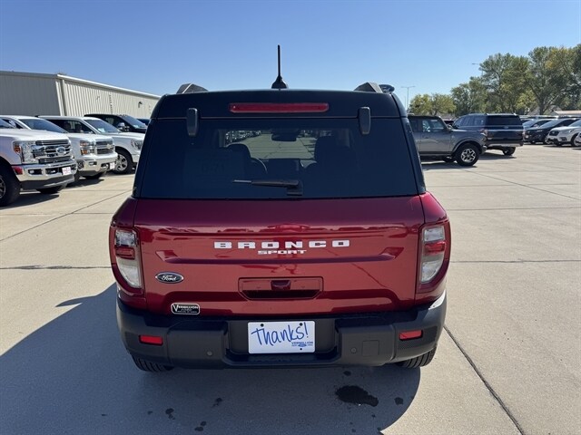 2025 Ford Bronco Sport Outer Banks photo 3