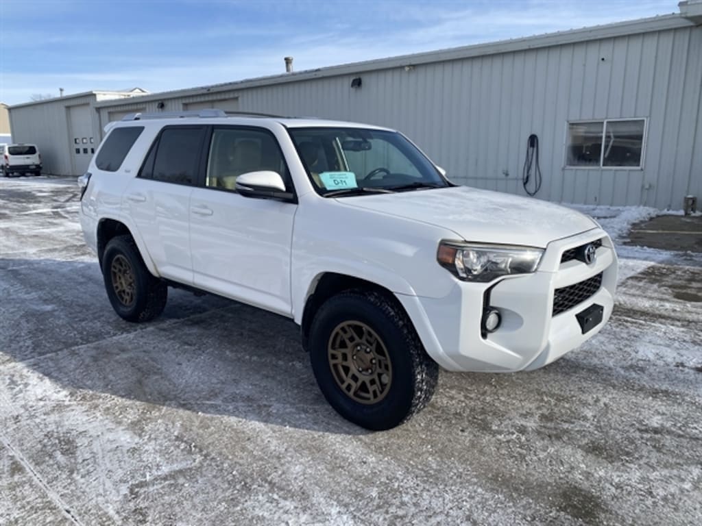 Used 2015 Toyota 4Runner SR5 SUV