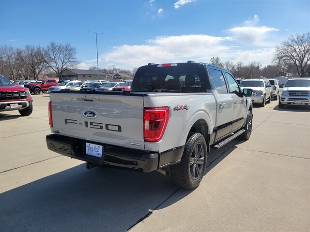 2023 Ford F-150 XLT photo 3