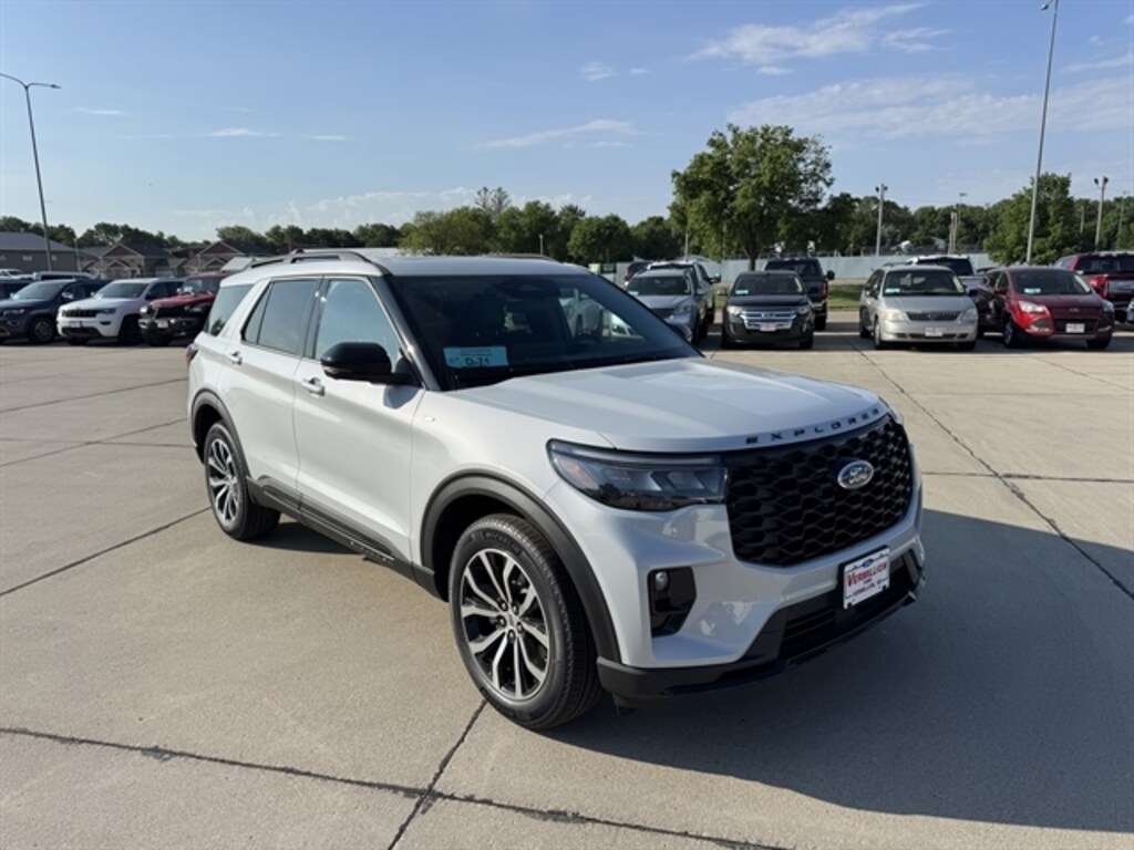New 2026 Ford Explorer ST-Line SUV