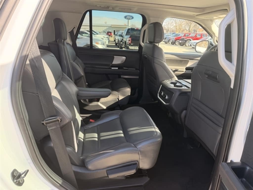 Used 2025 Ford Expedition Active SUV