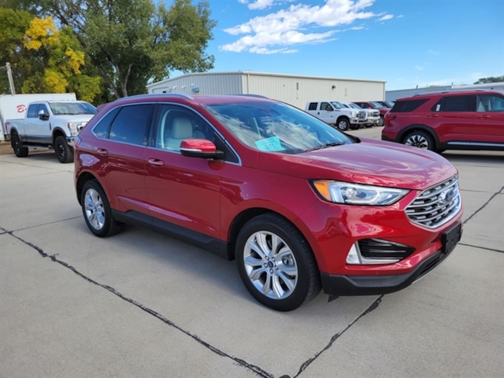Used 2020 Ford Edge Titanium SUV