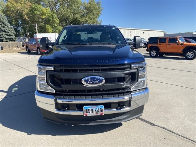 2022 Ford F-350 XL photo 2
