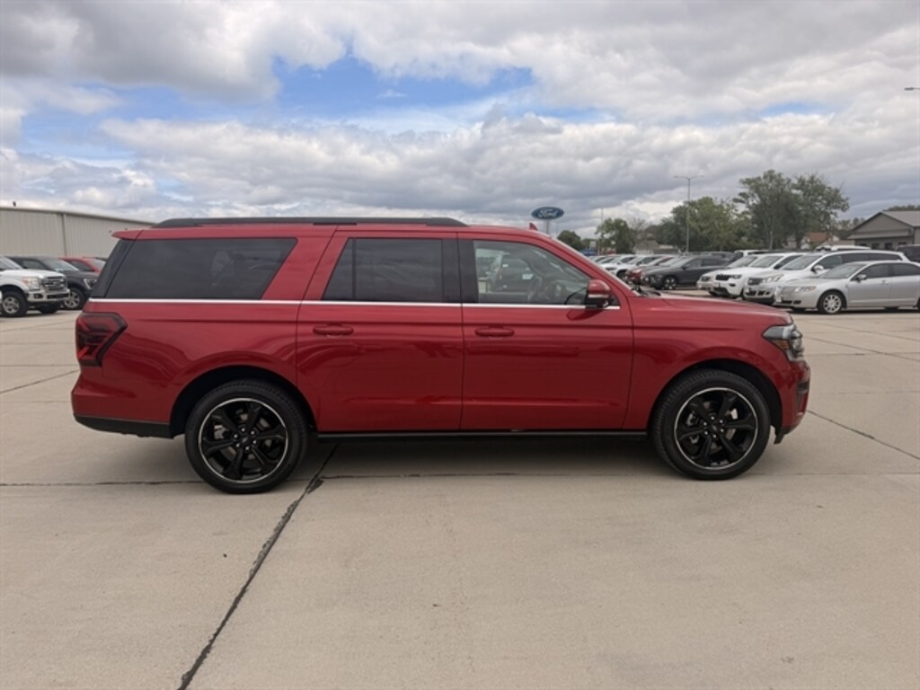 Used 2022 Ford Expedition MAX Limited SUV