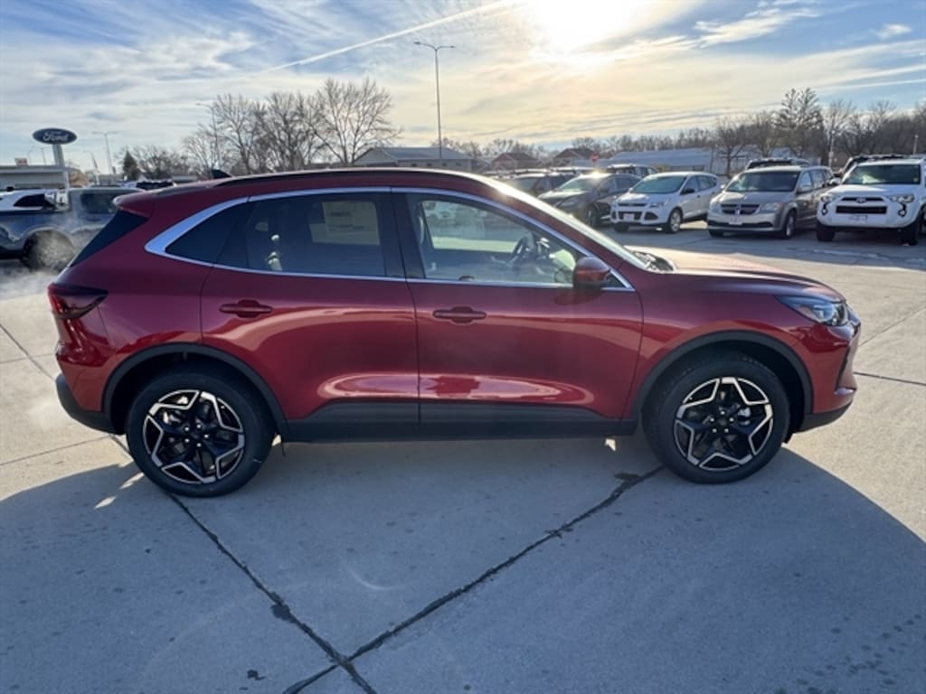 New 2026 Ford Escape Platinum SUV