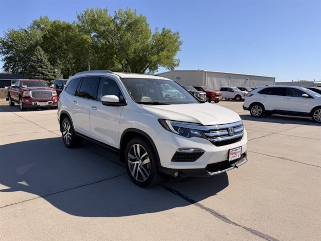 Used 2018 Honda Pilot Elite SUV