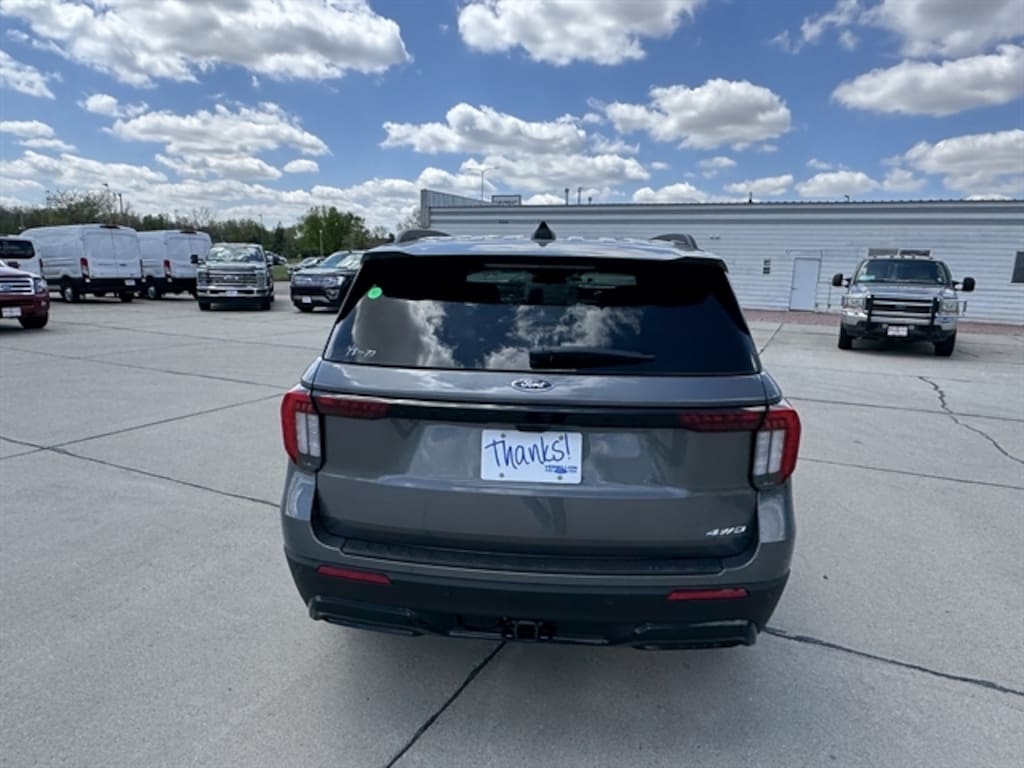 New 2026 Ford Explorer ST-Line SUV