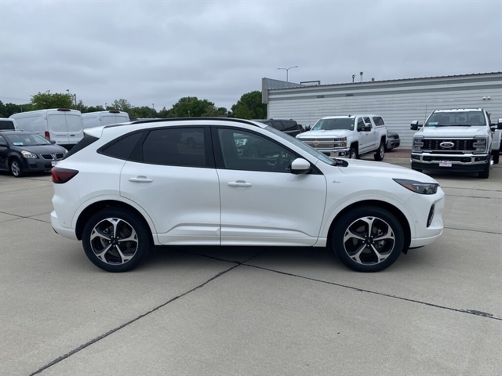 Used 2023 Ford Escape ST-Line Elite SUV