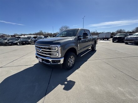 2026 Ford Super Duty F-350&reg; Lariat&reg; TRUCK