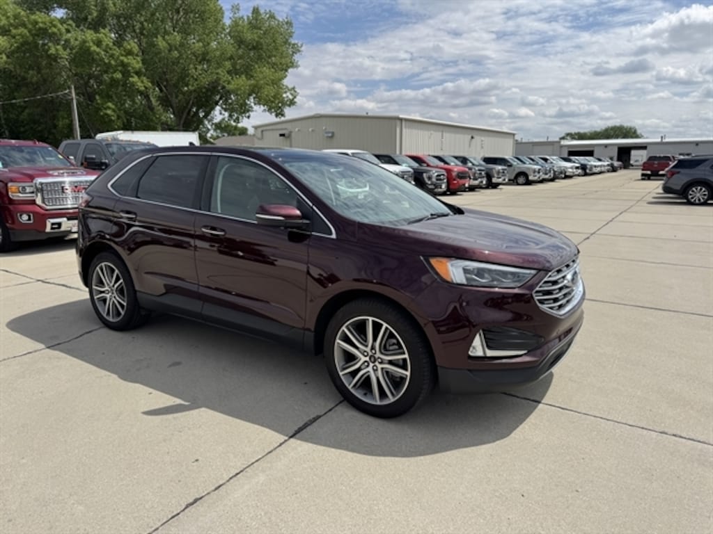Used 2024 Ford Edge Titanium SUV