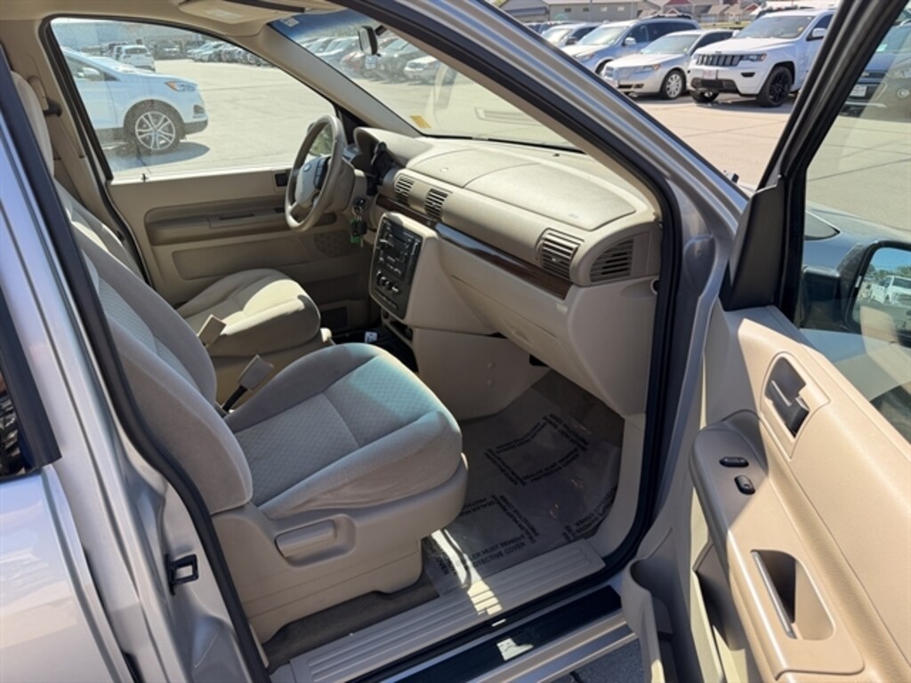 Used 2005 Ford Freestar SEL Van