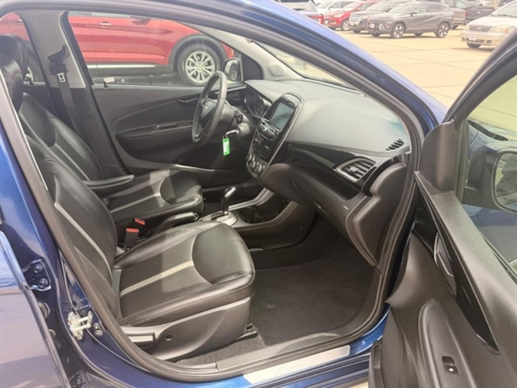 Used 2022 Chevrolet Spark Activ Hatchback