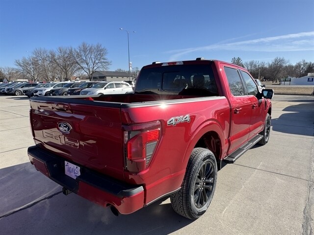2025 Ford F-150 XLT photo 4