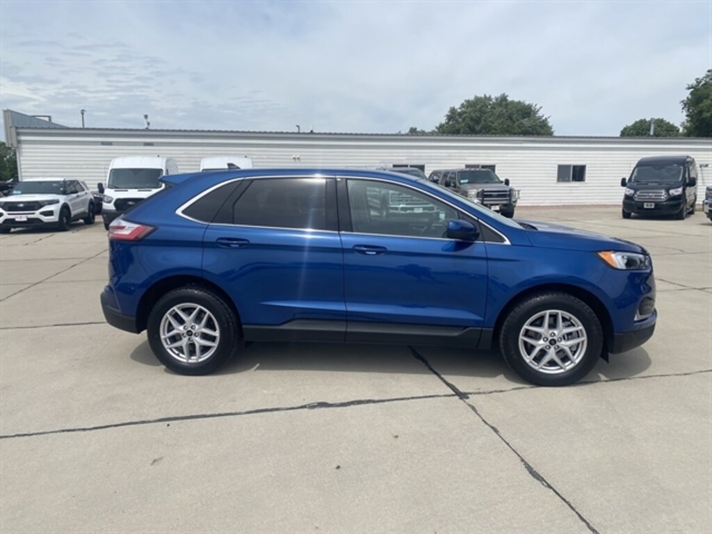 Used 2023 Ford Edge SEL SUV