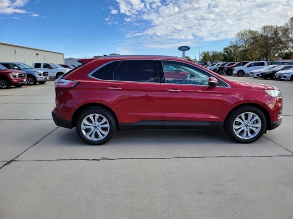 Used 2020 Ford Edge Titanium SUV