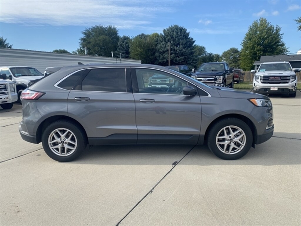 Used 2023 Ford Edge SEL SUV