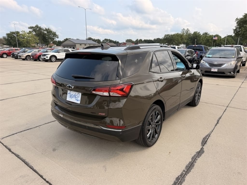 Used 2023 Chevrolet Equinox RS SUV