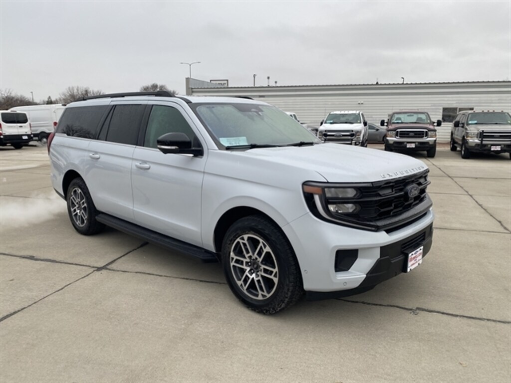 Used 2025 Ford Expedition MAX Active SUV