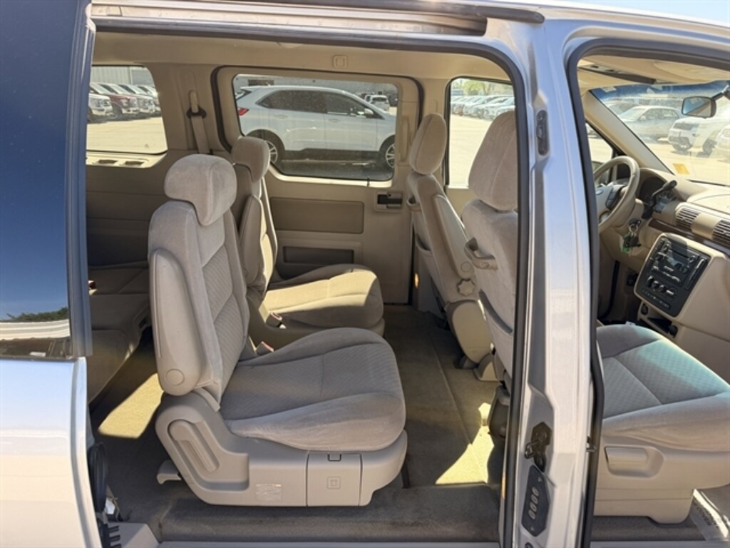 Used 2005 Ford Freestar SEL Van