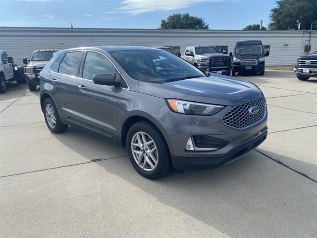 Used 2023 Ford Edge SEL SUV