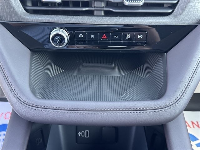 2026 Ford Explorer Platinum - Photo 15